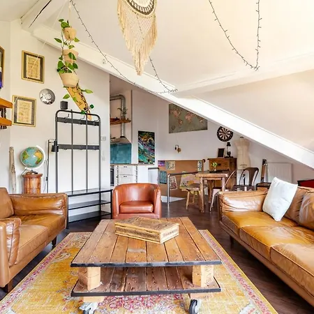 Duplex - 25 Min Du Centre De Paris - Avec Parking * Plaisir