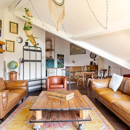 Duplex - 25 Min Du Centre De Paris - Avec Parking Lägenhet