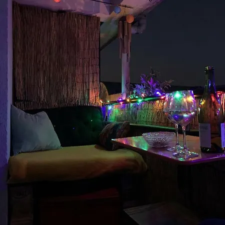 Duplex *